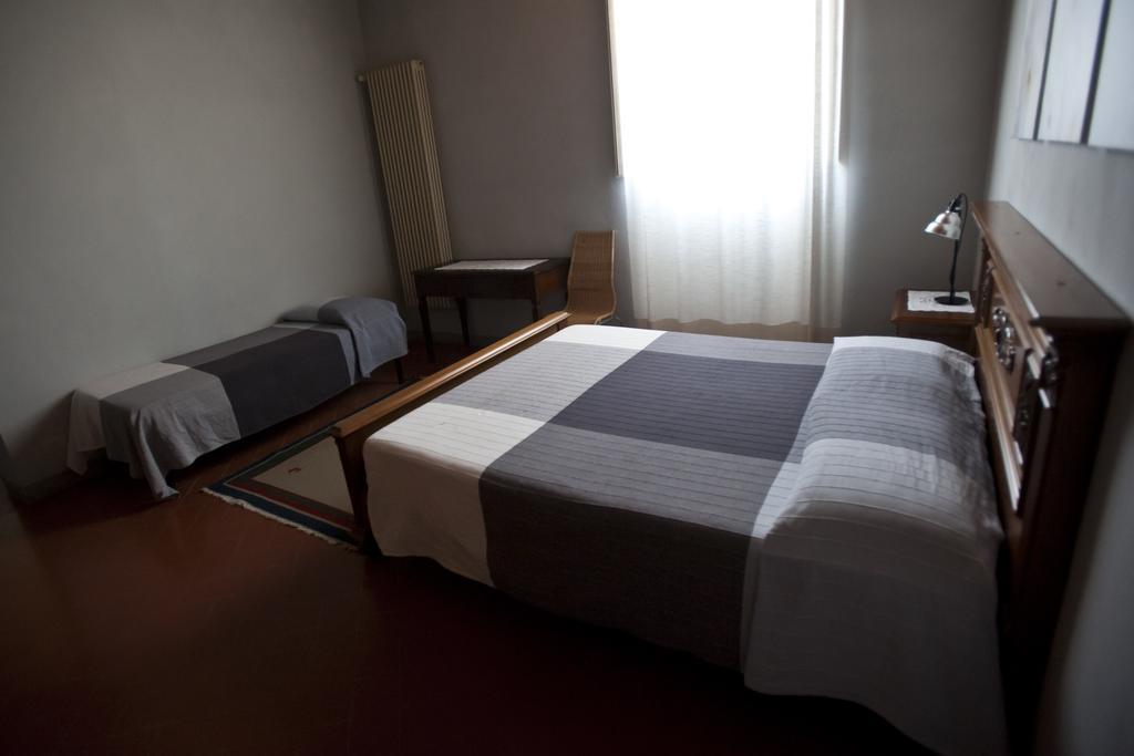 B&B Glicine E Luna Cascina Buitenkant foto