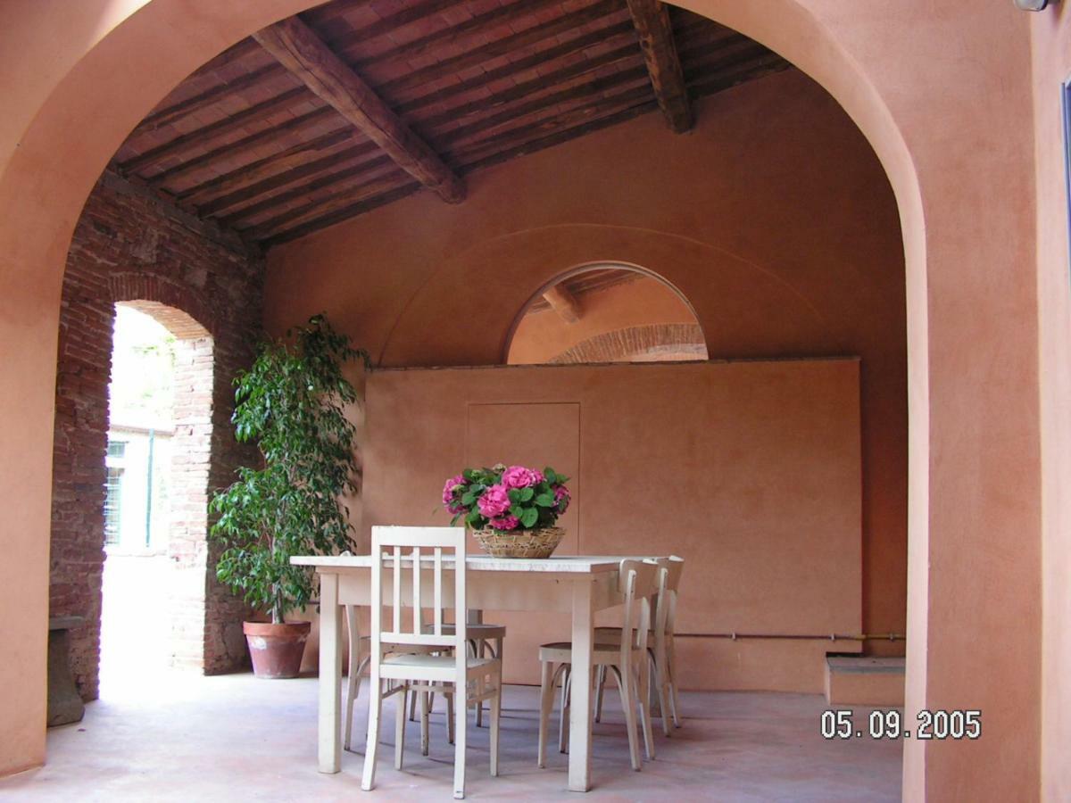 B&B Glicine E Luna Cascina Buitenkant foto