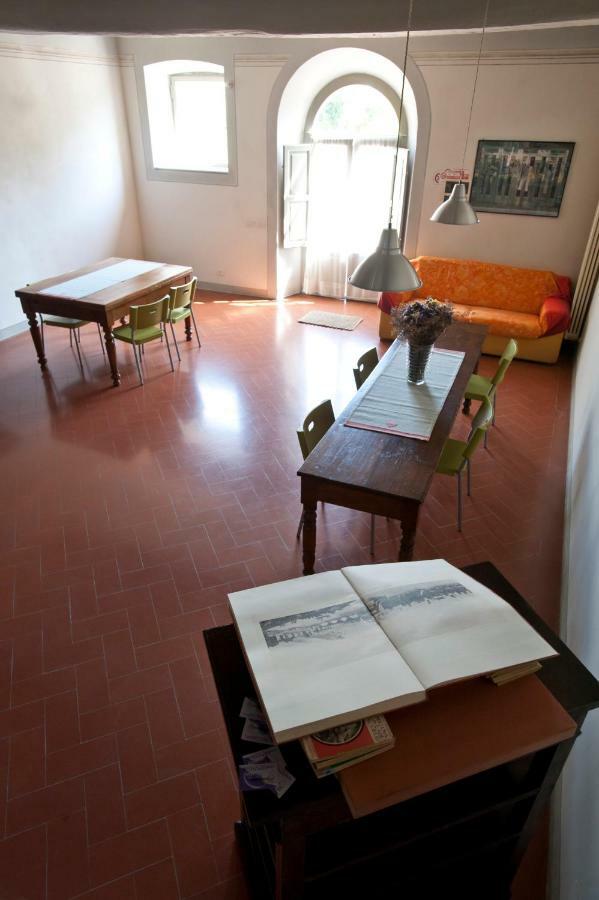 B&B Glicine E Luna Cascina Buitenkant foto