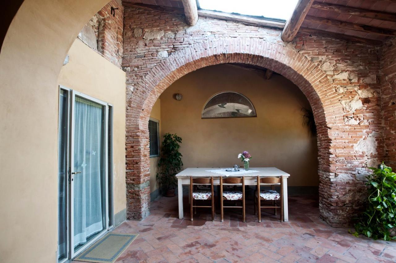 B&B Glicine E Luna Cascina Buitenkant foto